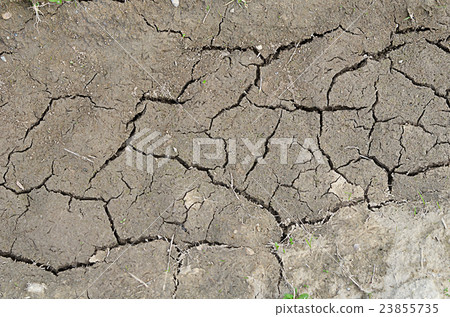 The dried-up dirt with cracks 23855735