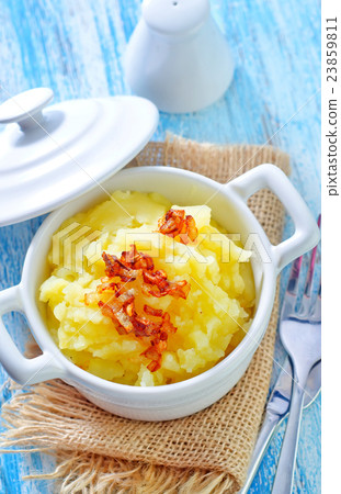 mashed potato with fried onion mashed potato with fried onion 23859811