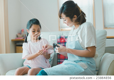 parenthood, parent and child, allowance 23864856