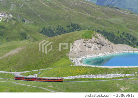 少女峰火車運行Kleine·Scheidek 23869612