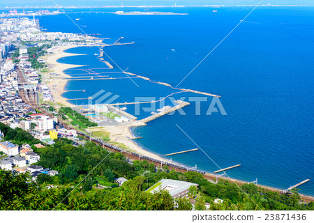 Run through the Suma coast 23871436