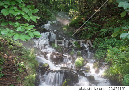 Takisumi waterfall 23874161