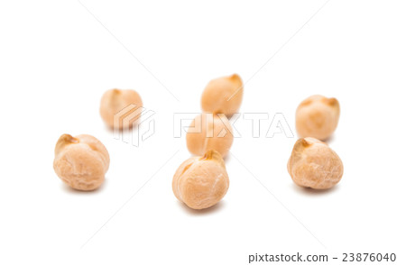 chickpeas 23876040