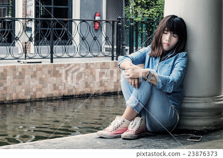 listening to music listening to music 23876373