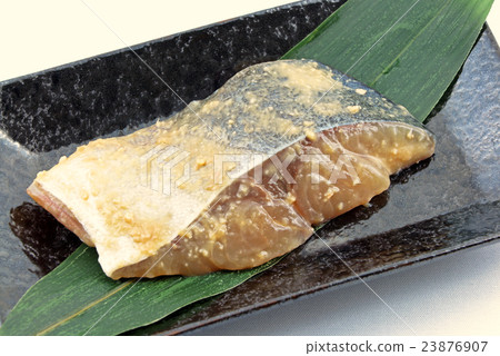 在Nishikyo味噌醃製 23876907