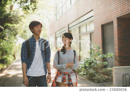 大學生 笑容 笑臉 23880036