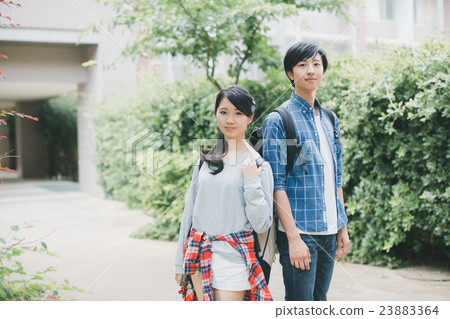 大學生 放學 情侶 23883364