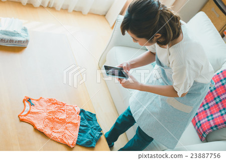 主婦 家庭主婦 手機 23887756