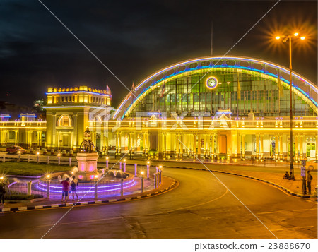 Night light view of Bangkok Central train station 23888670