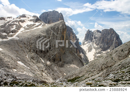 Rosetta peak 23888924
