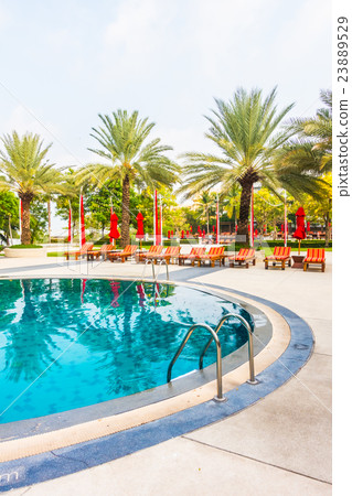 Swimming pool Swimming pool 23889529