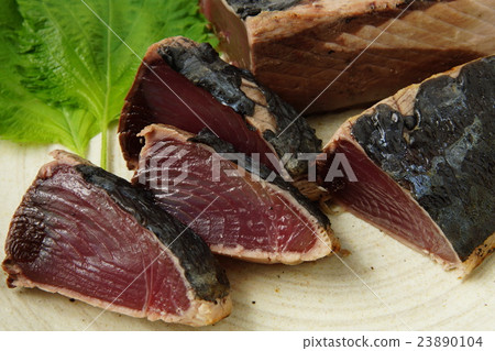 Tatake of bonito 23890104