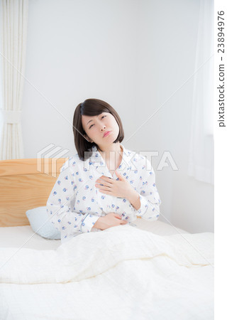 醒來的女士 醒來的女士 23894976