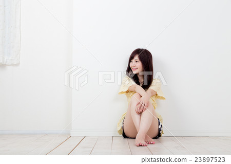 Sports gymnastics sitting 23897523