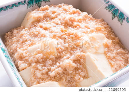 Boiled tofu chicken with rag soup Boiled tofu chicken with rag soup 23899503