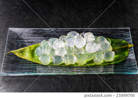 Warabimochi Bracken-starch Dumplings japanese food 23899700