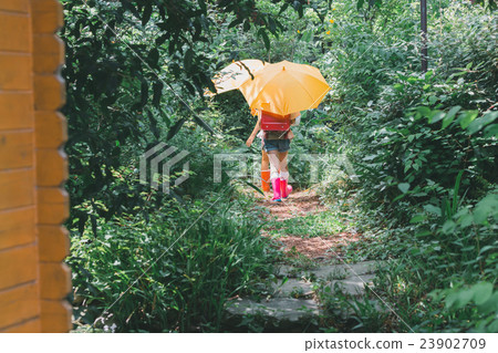 umbrella, brolly, way to school 23902709