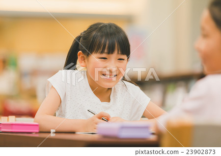 女生 女 女性 23902873