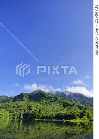 Togakushi and the mirror pond Togakushi and the mirror pond 23904733