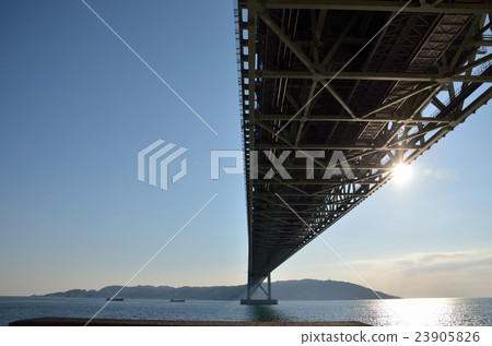 Akashi Kaikyo Bridge back side Akashi Kaikyo Bridge back side 23905826