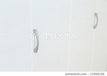 新建的衣櫃把手 23906286