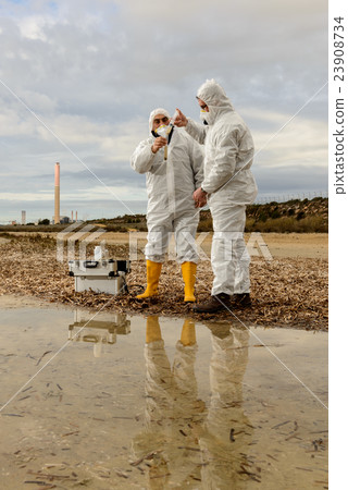 Experts Analysis Water Experts Analysis Water 23908734