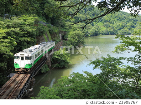Todami線“夏季沿著Todami河景觀” 23908767