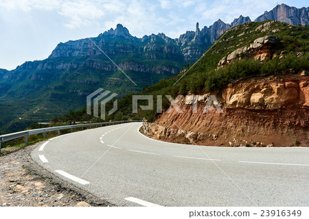 Santa Maria de Montserrat Santa Maria de Montserrat 23916349