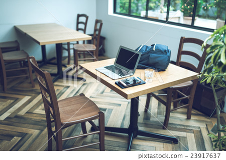 Commercial facility image shooting cooperation: TENOHA DAIKANYAMA 23917637