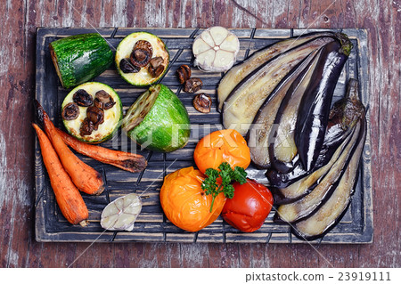 Stewed summer vegetables 23919111