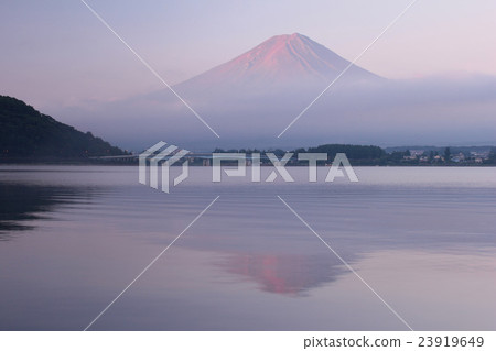 河口湖和富士山 河口湖和富士山 23919649