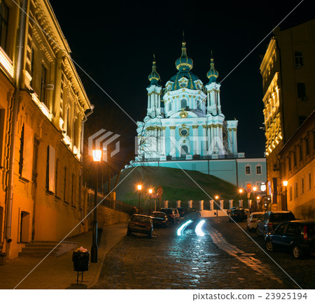 Andriyivskyy Descent with Saint Andrew's Church  23925194