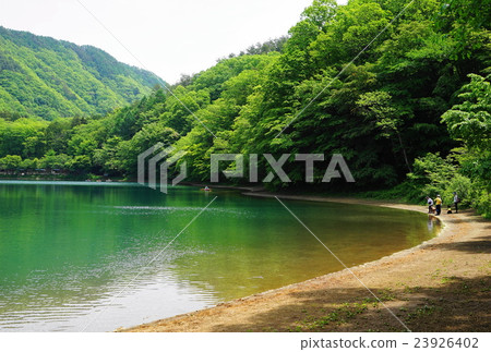 Postcard size · Four tail lake 15 fresh green 23926402