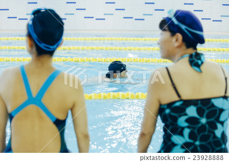 Senior Swimming _ Senior Swimming _ 23928888