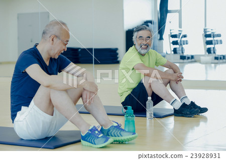 高級體育健身房 23928931