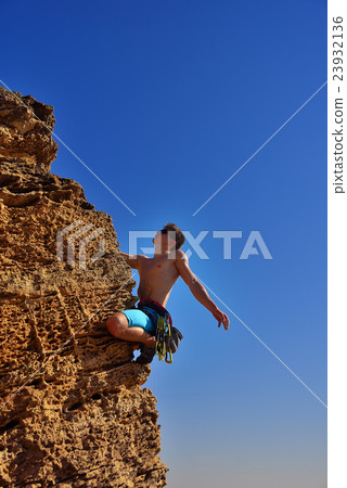 rock climber rock climber 23932136