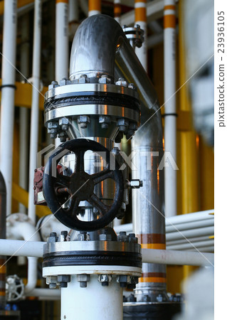 Valves manual in the production process 23936105