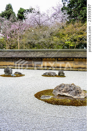 Ryoanji 23939397