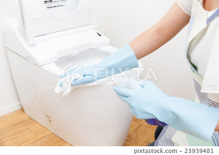 清潔廁所 23939481