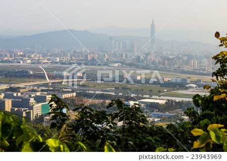 Yuanshan Morning Trails Yuanshan Morning Trails 23943969
