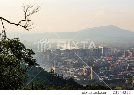 Yuanshan Morning Trails Yuanshan Morning Trails 23944233