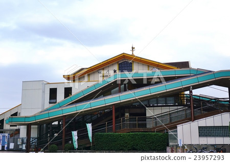 秋川站北入口 23957293