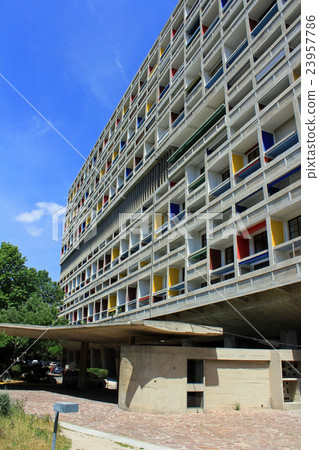 Le Corbusier Unite Davitasion 23957786