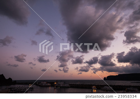 Dawn of Shiretoko 23958334