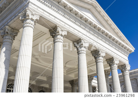 Museum structure 23961298