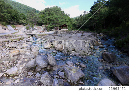 草津溫泉西面的川原公園 23963451