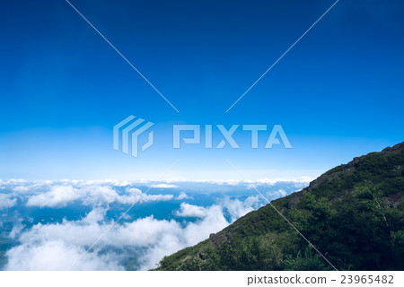 Fuji climbing image Fuji climbing image 23965482