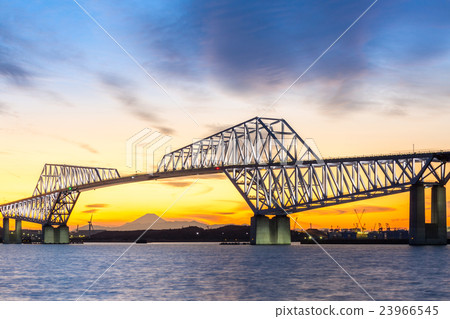 Tokyo Gate Bridge 23966545