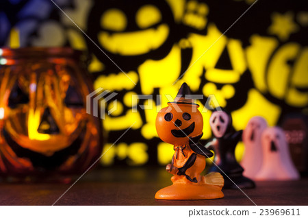 Halloween  23969611