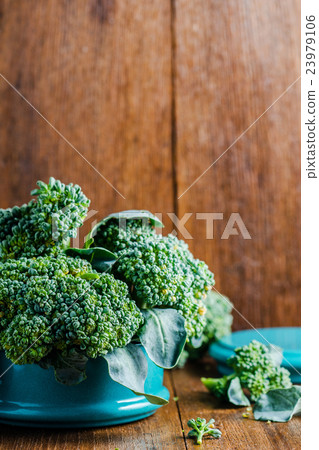 Broccoli in metal tiffin 23979106
